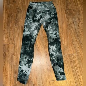 lululemon athletica Black, Green and Gray Tie-Dye Leggings